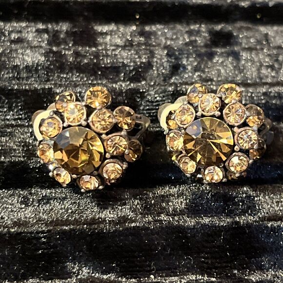 VTG Champagne CZ Rhinestone Tiered Bezel Set Bronze Tone Flower Clip On Earrings - Picture 1 of 8